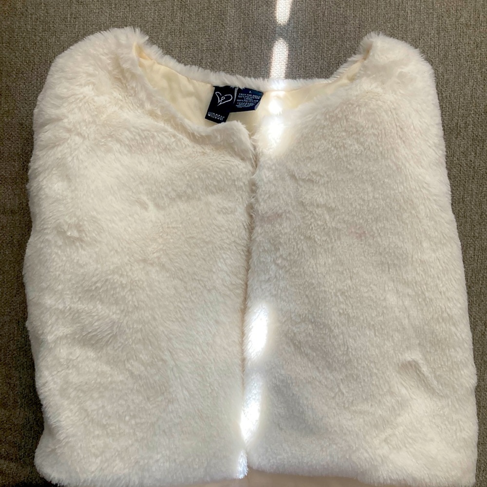 White cropped jacket